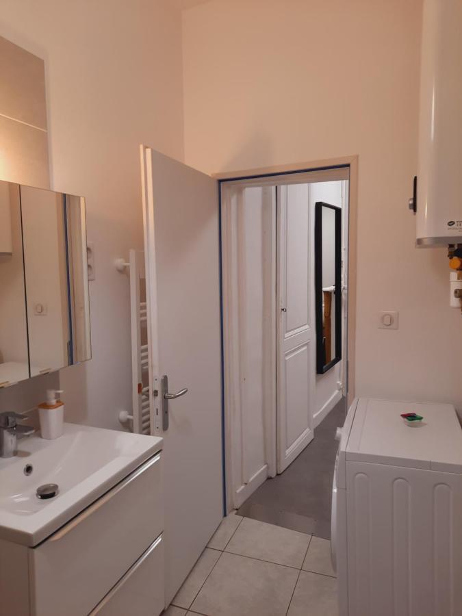 Ferienwohnung Grand T1 Au Calme - Dijon Centre Exterior foto